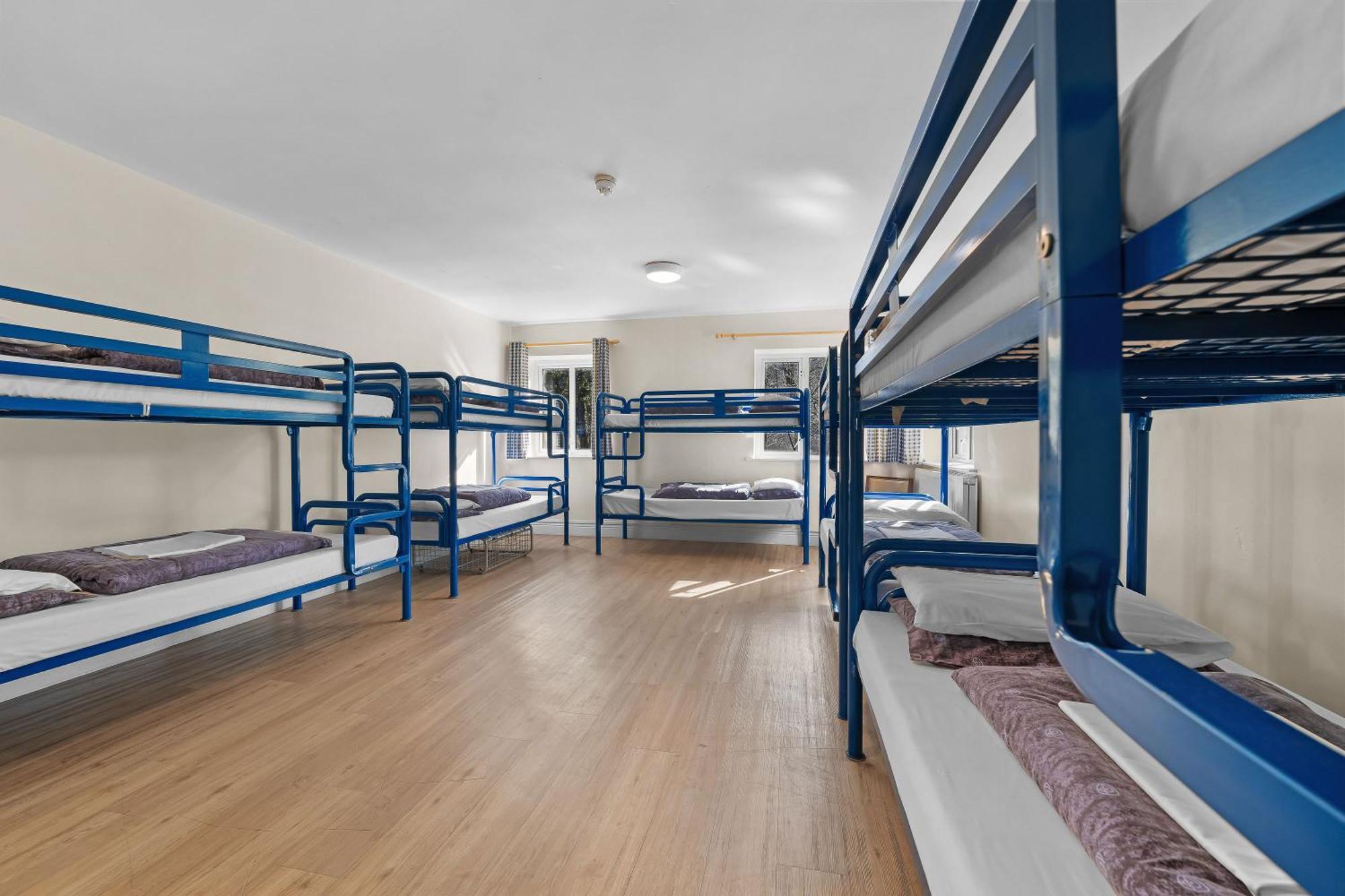 Glendalough International Youth Hostel Лараг Екстериор снимка