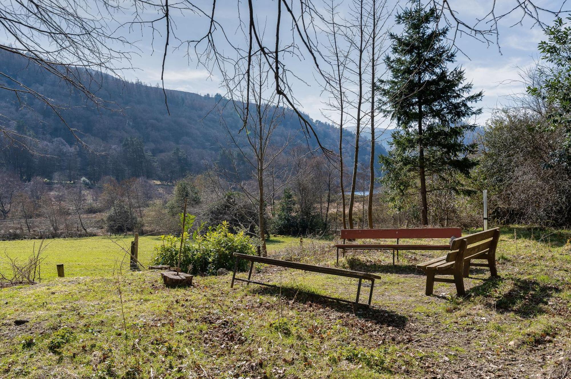 Glendalough International Youth Hostel Лараг Екстериор снимка