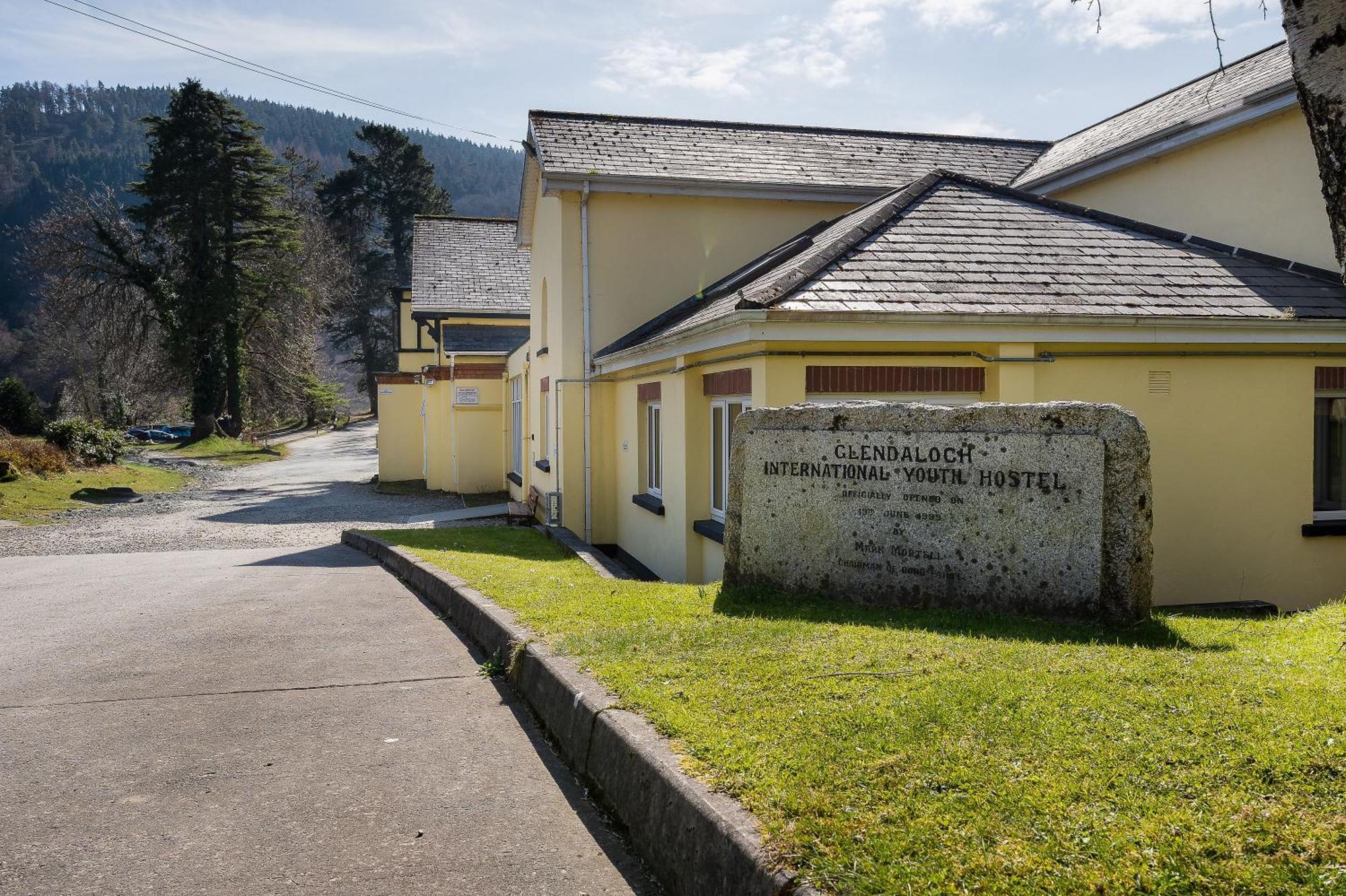 Glendalough International Youth Hostel Лараг Екстериор снимка