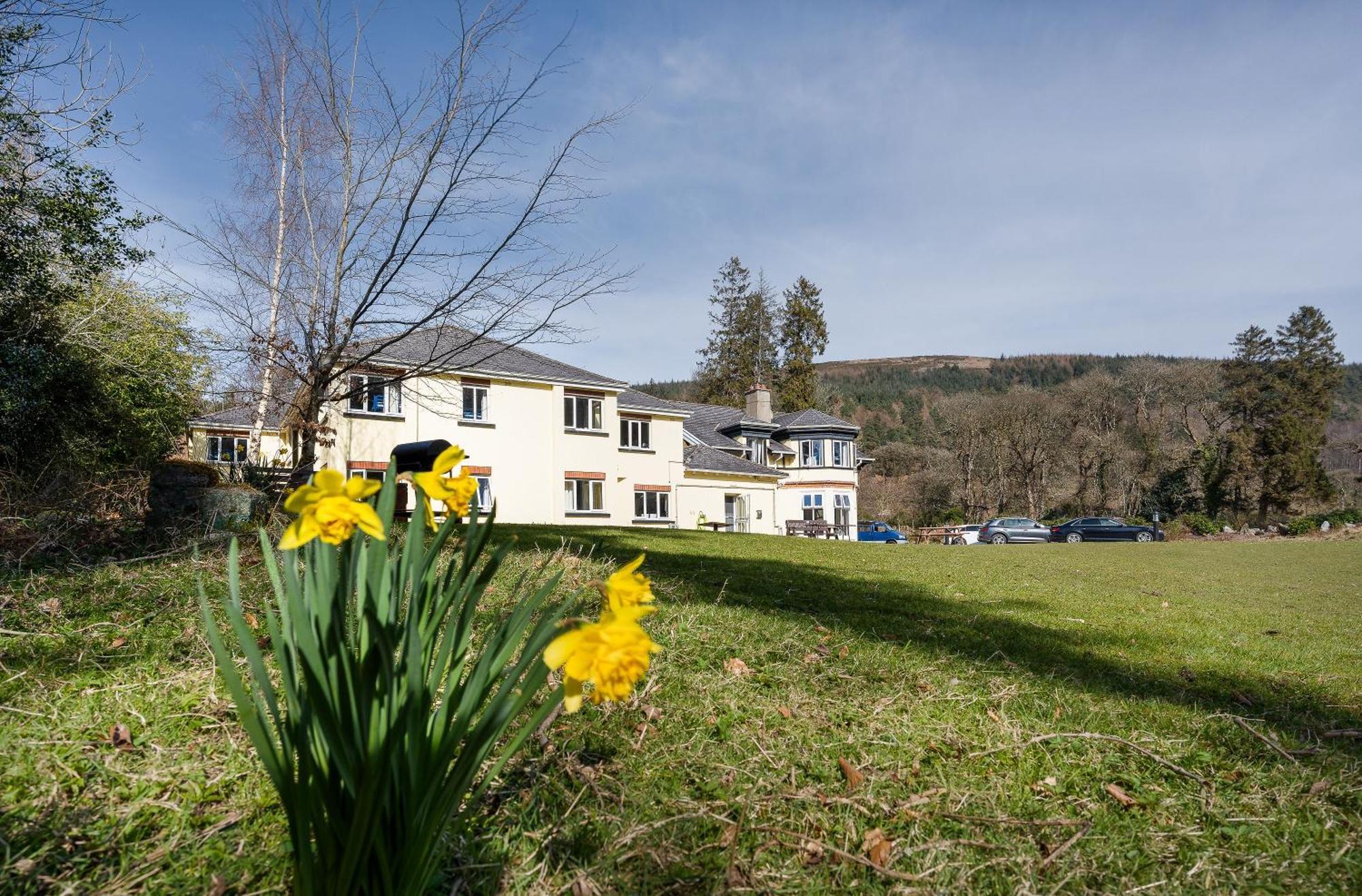 Glendalough International Youth Hostel Лараг Екстериор снимка