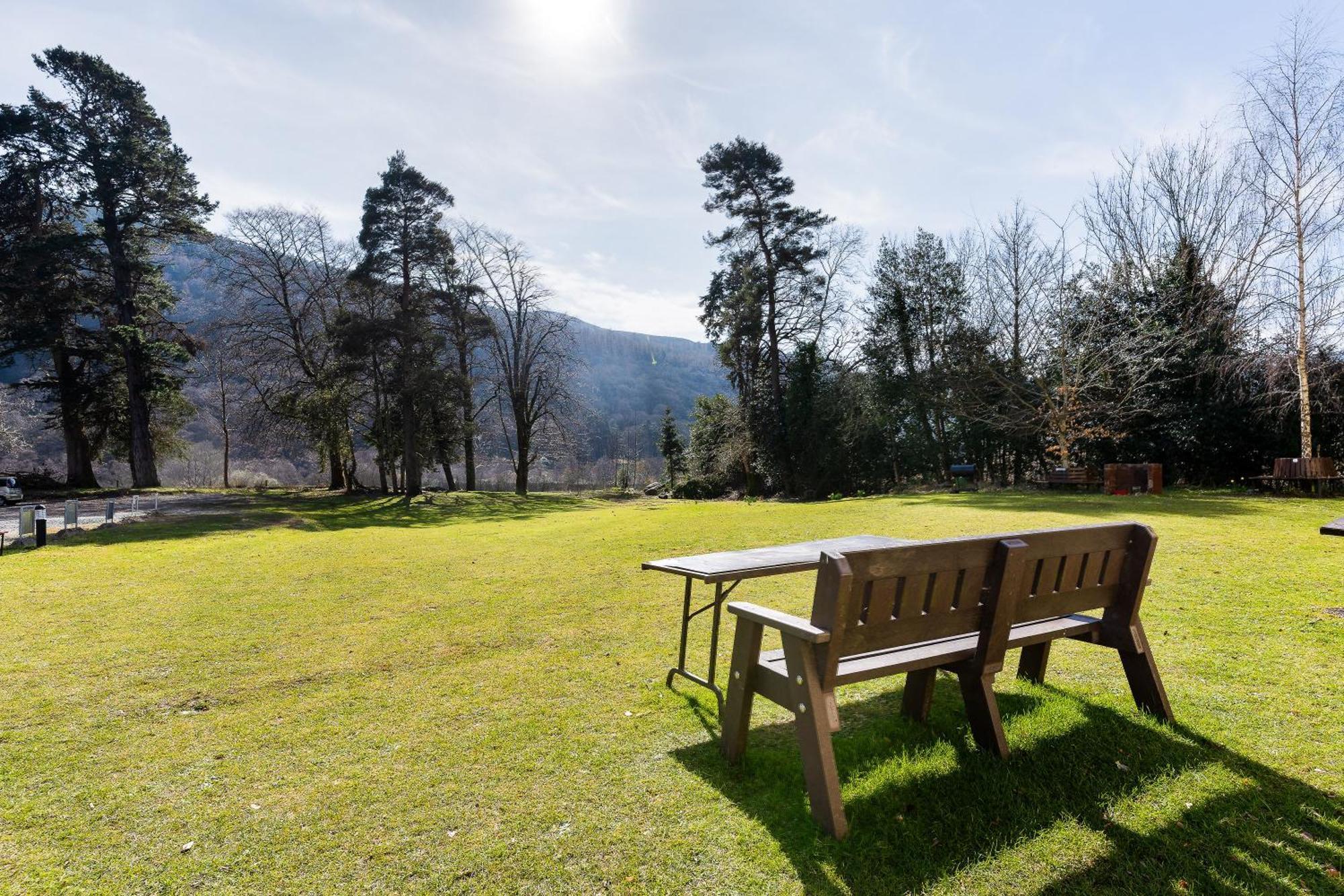Glendalough International Youth Hostel Лараг Екстериор снимка