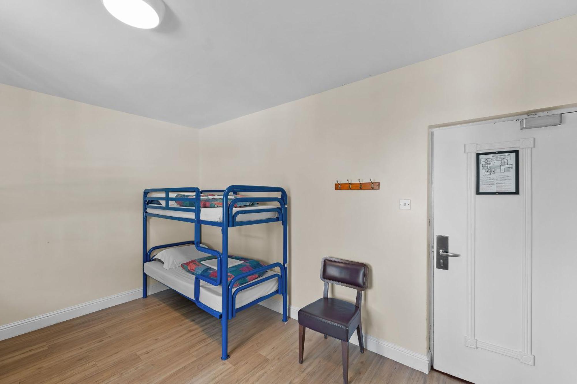 Glendalough International Youth Hostel Лараг Екстериор снимка